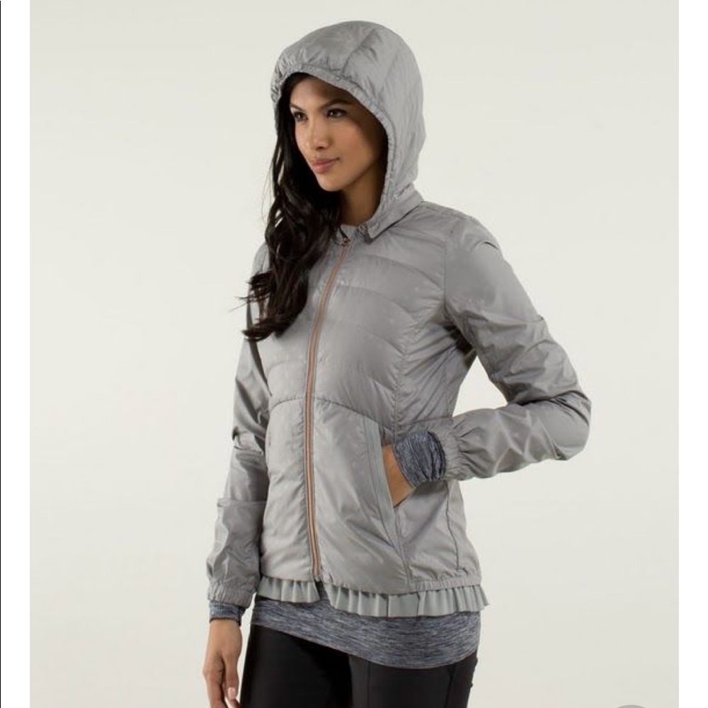 Lululemon Light Weather Windbreaker